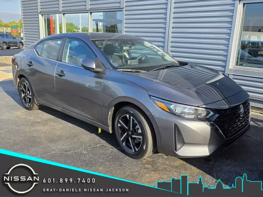 2024 Nissan Sentra SV photo 1