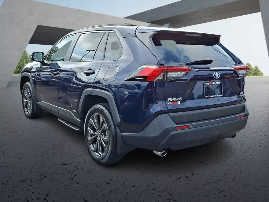 2024 Toyota RAV4 Hybrid XLE Premium photo 1