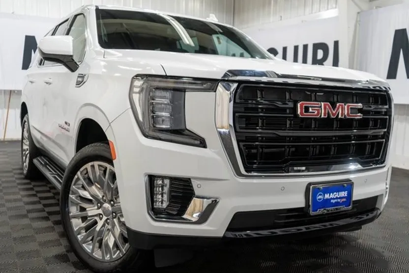 2024 Gmc Yukon SLE photo 1