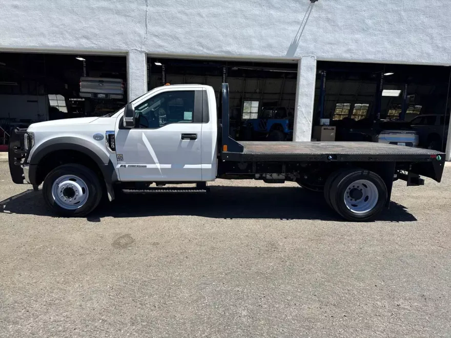 2019 Ford F-550 photo 1