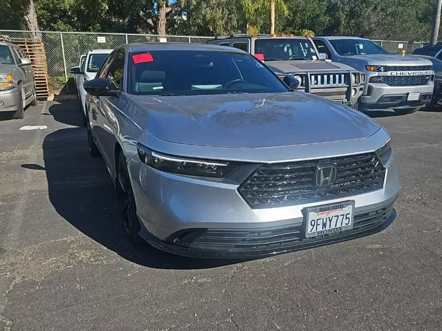 2023 Honda Accord Hybrid Sport-L photo 1