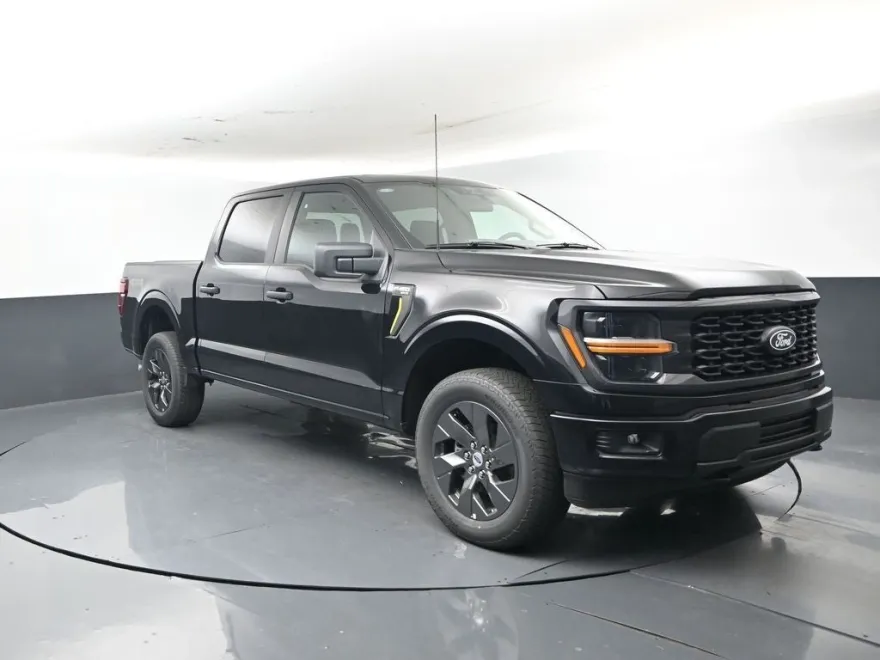 2025 Ford F-150 STX photo 1