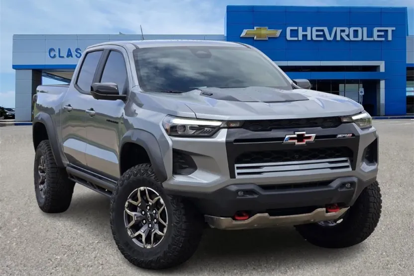 2026 Chevrolet Colorado ZR2 photo 1