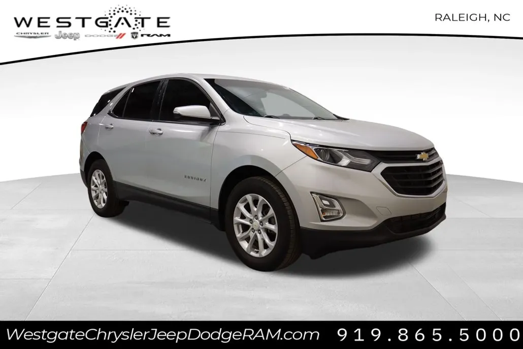 2018 Chevrolet Equinox LT photo 1