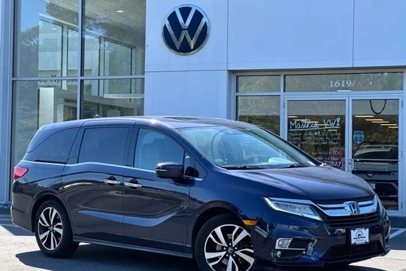 2020 Honda Odyssey Elite photo 1