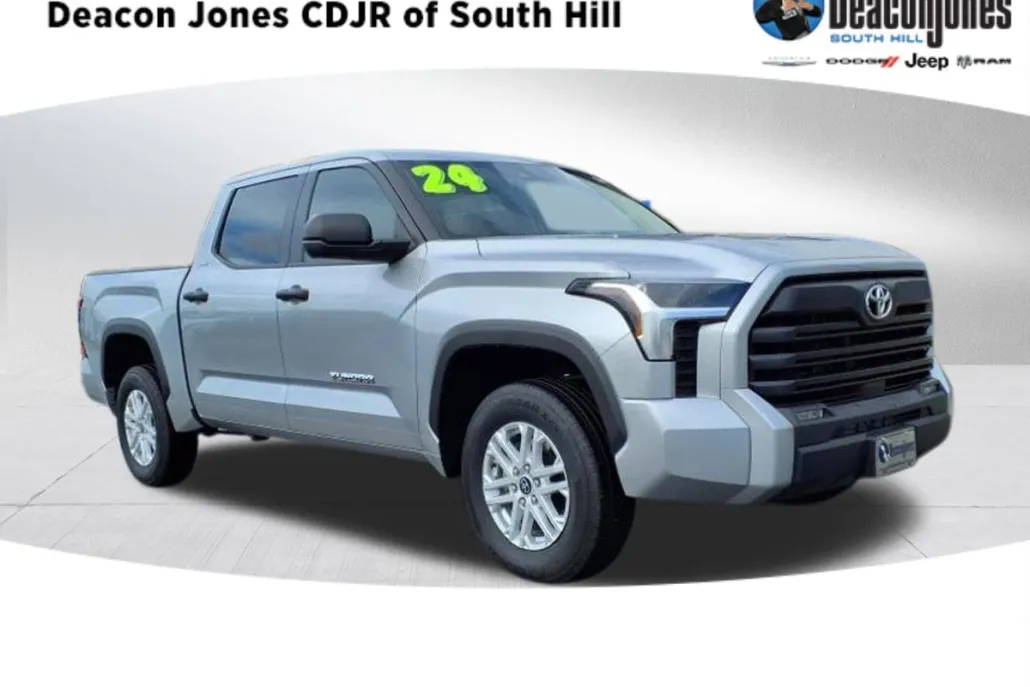 2024 Toyota Tundra SR5 photo 1