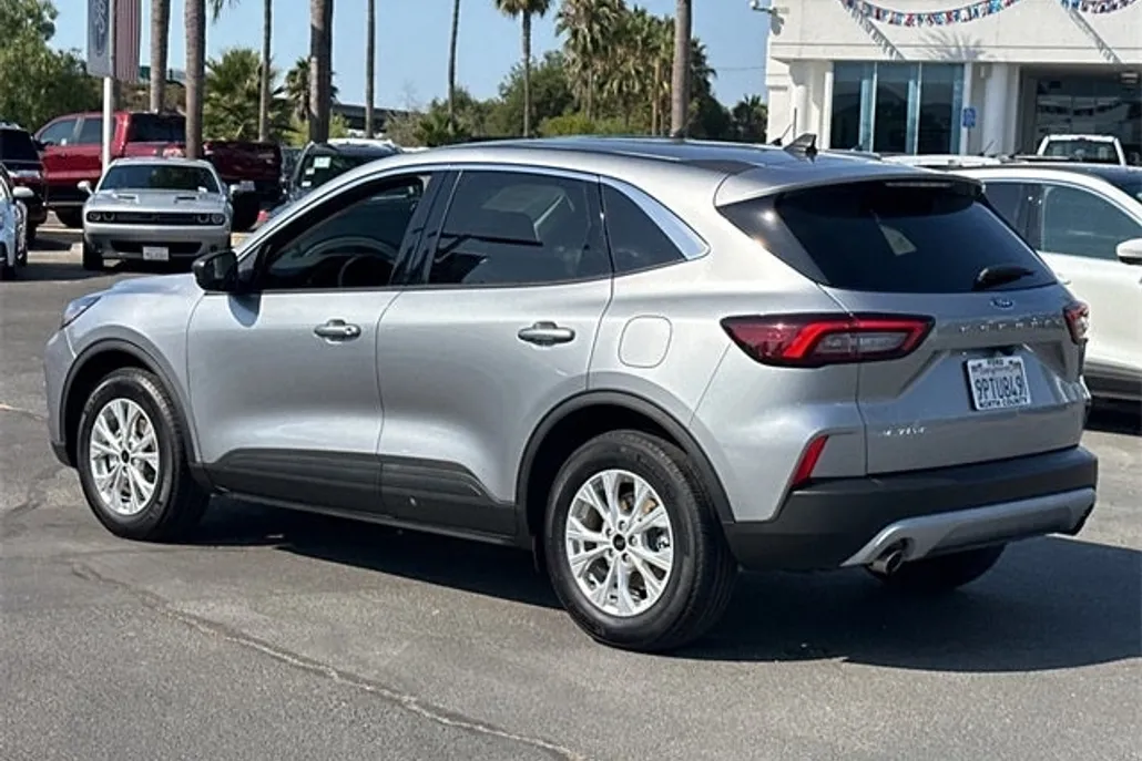 2024 Ford Escape Active photo 1