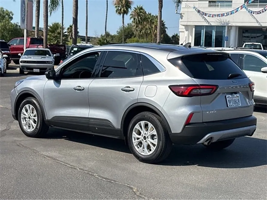 2024 Ford Escape Active photo 1