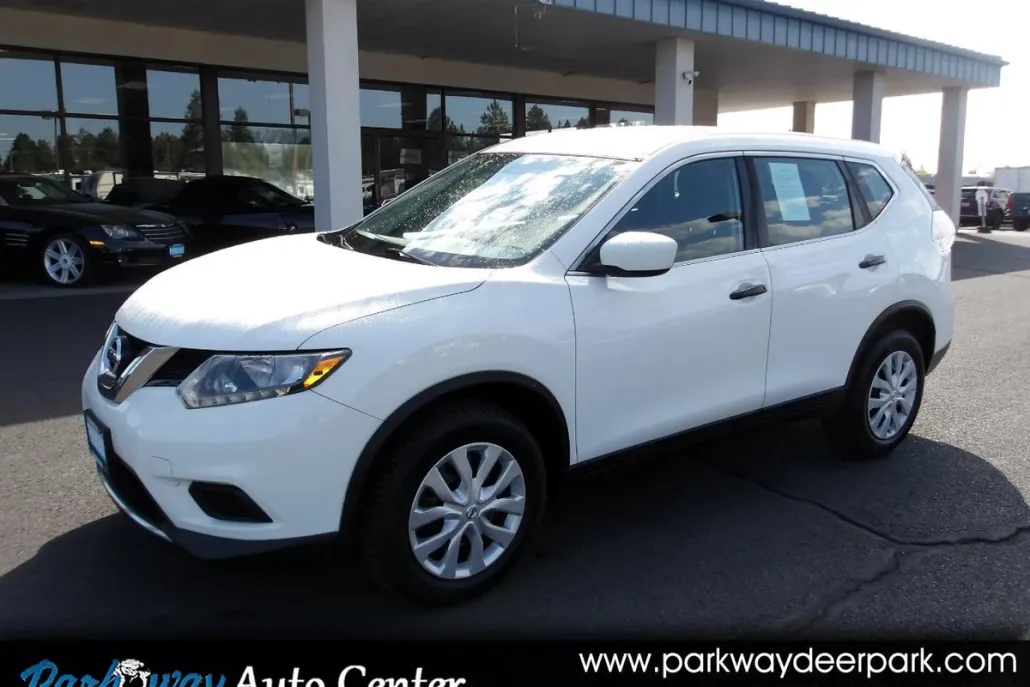 2016 Nissan Rogue S photo 1