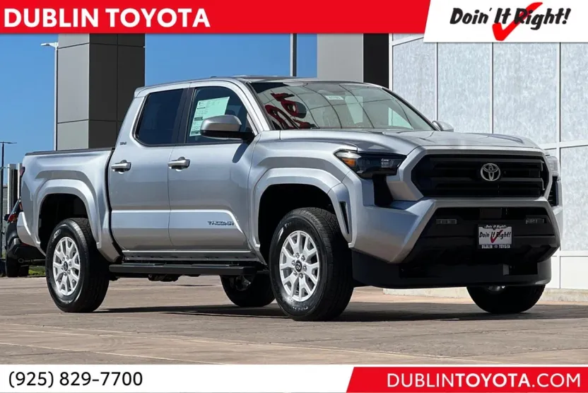 2025 Toyota Tacoma SR5 photo 1