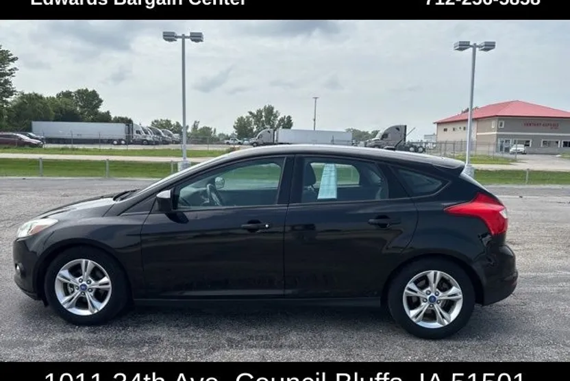 2012 Ford Focus SE photo 1