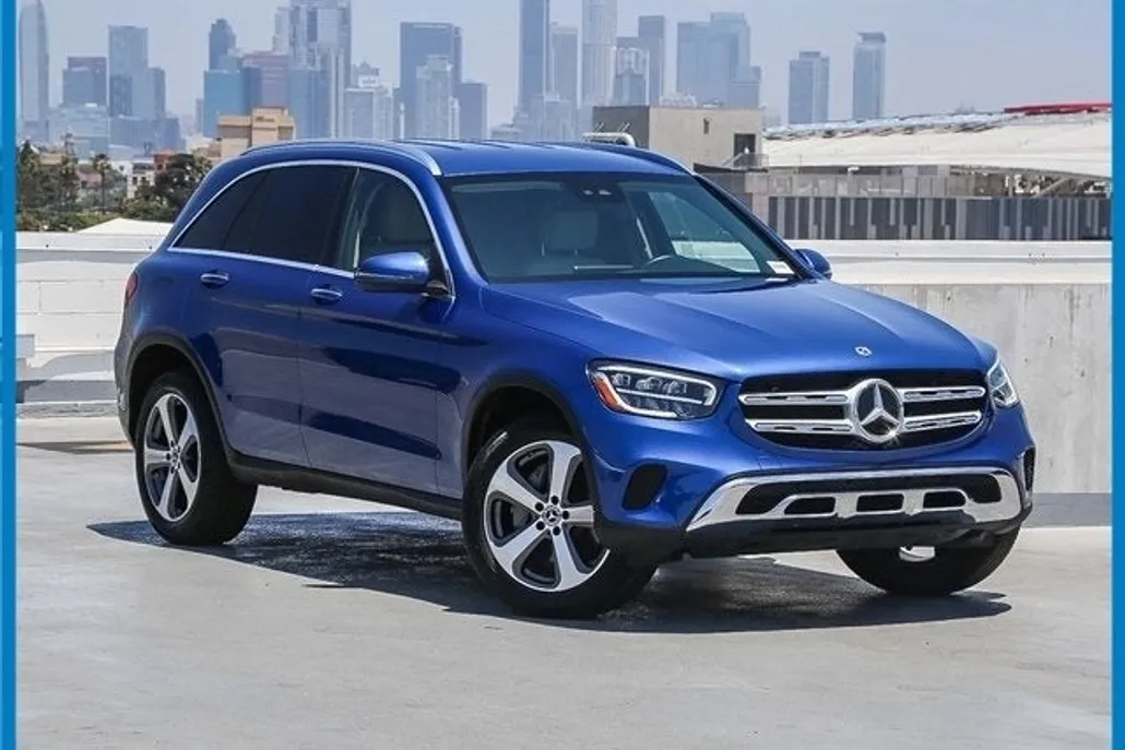 2022 Mercedes Benz GLC 300 photo 1