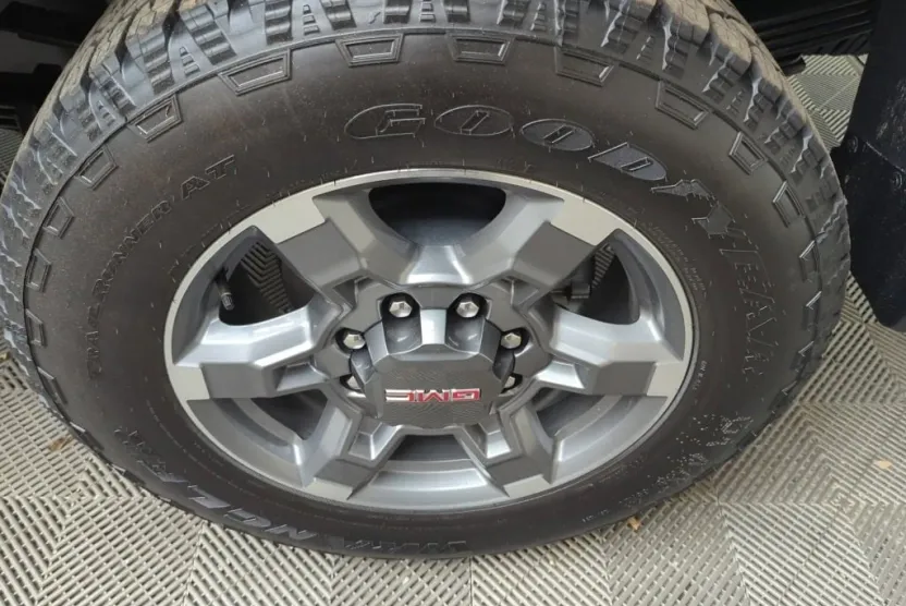 2025 Gmc Sierra 2500 HD SLT photo 1