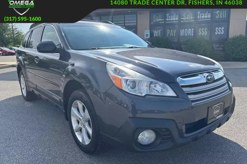 2013 Subaru Outback 2.5i Premium photo 1