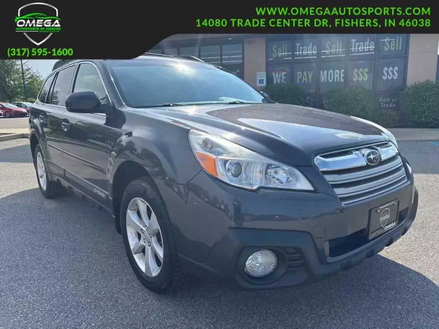 2013 Subaru Outback 2.5i Premium photo 1