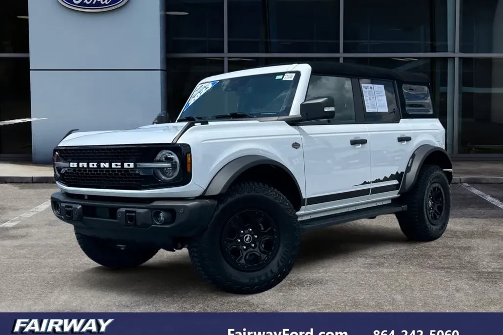 2023 Ford Bronco Wildtrak photo 1