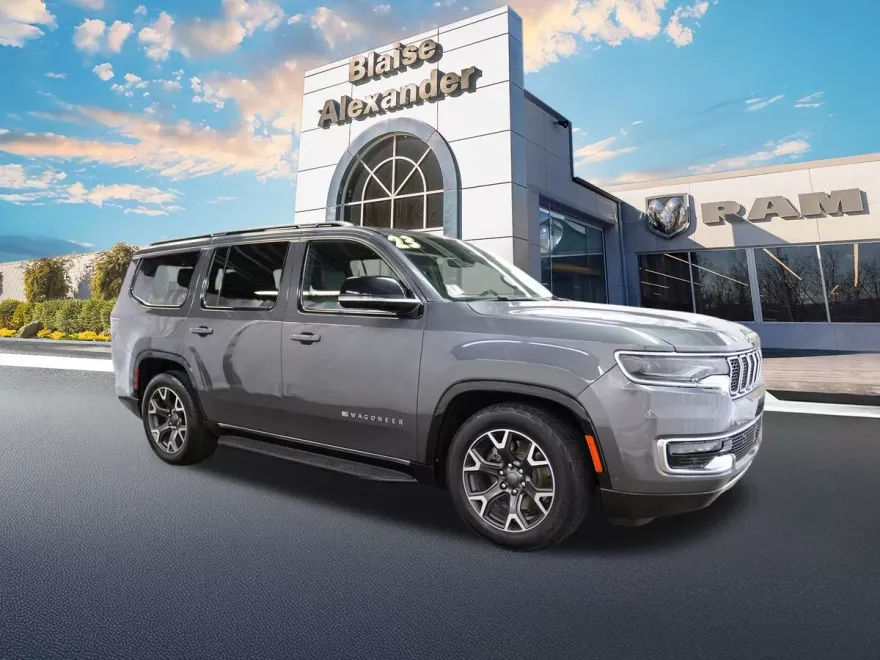 2023 Jeep Wagoneer Series III photo 1