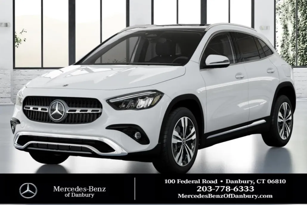 2026 Mercedes Benz GLA 250 4MATIC photo 1