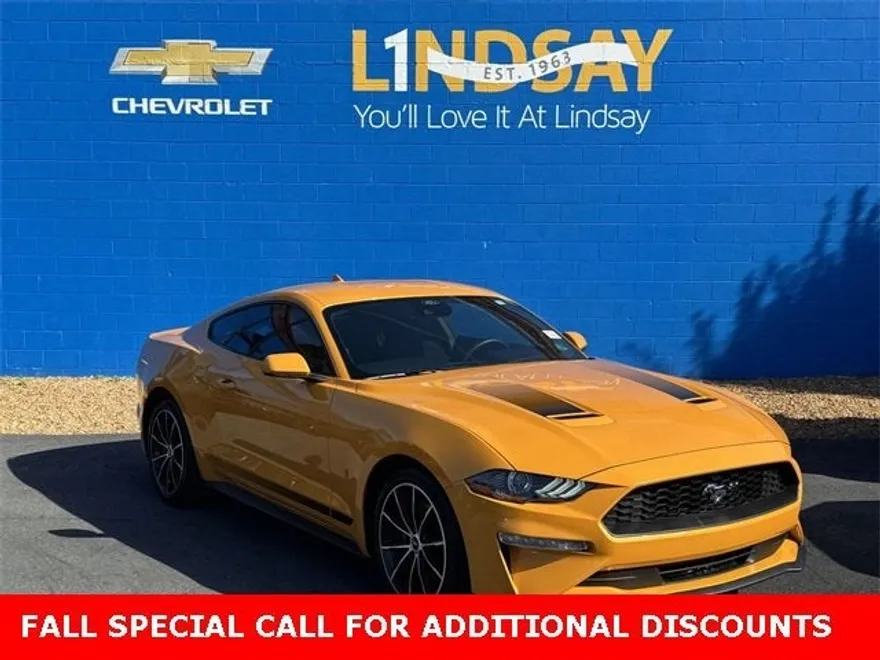 2022 Ford Mustang EcoBoost photo 1