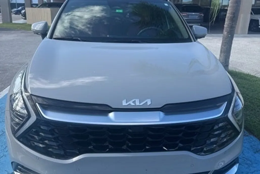 2023 Kia Sportage photo 1