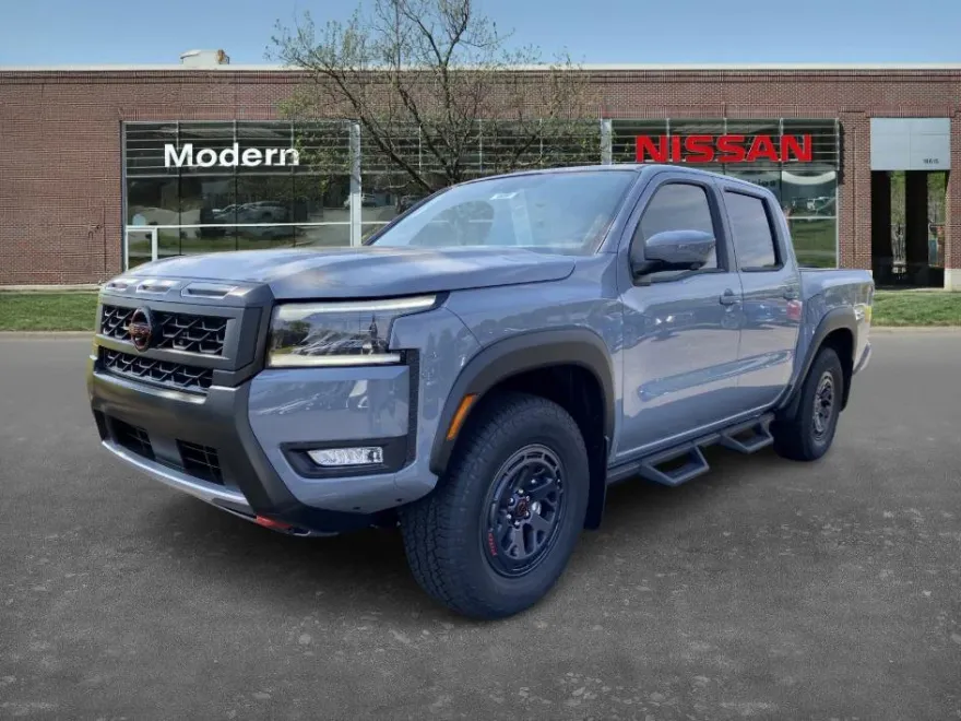 2026 Nissan Frontier Crew Cab PRO-4X photo 1