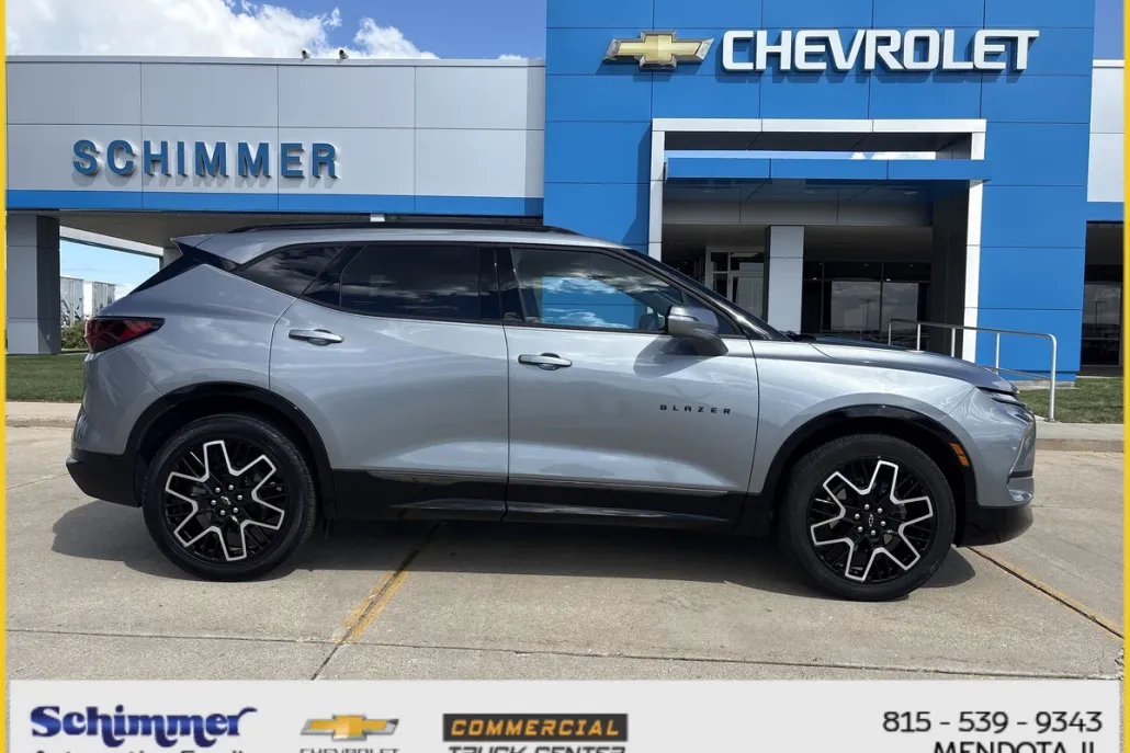 2023 Chevrolet Blazer RS photo 1