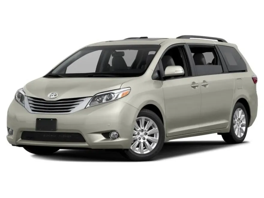 2017 Toyota Sienna XLE photo 1
