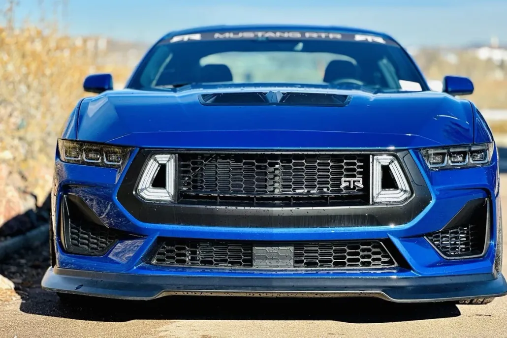 2024 Ford Mustang GT photo 1