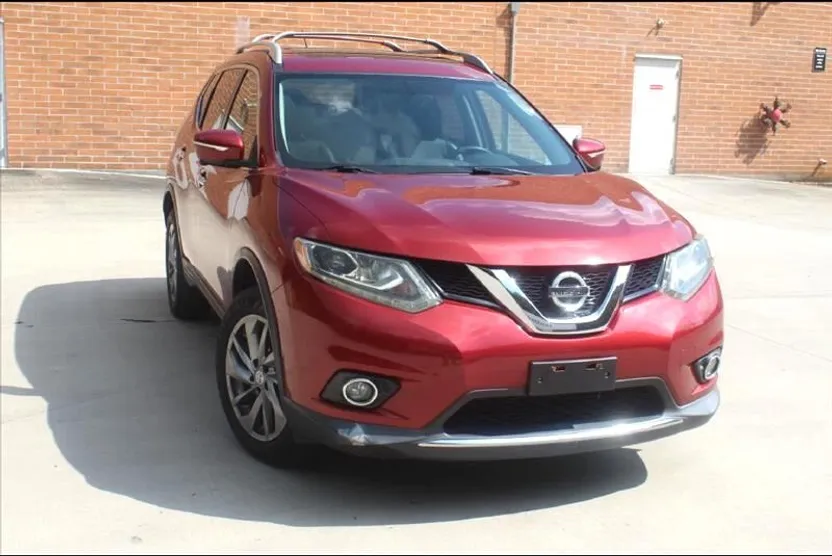 2014 Nissan Rogue S photo 1
