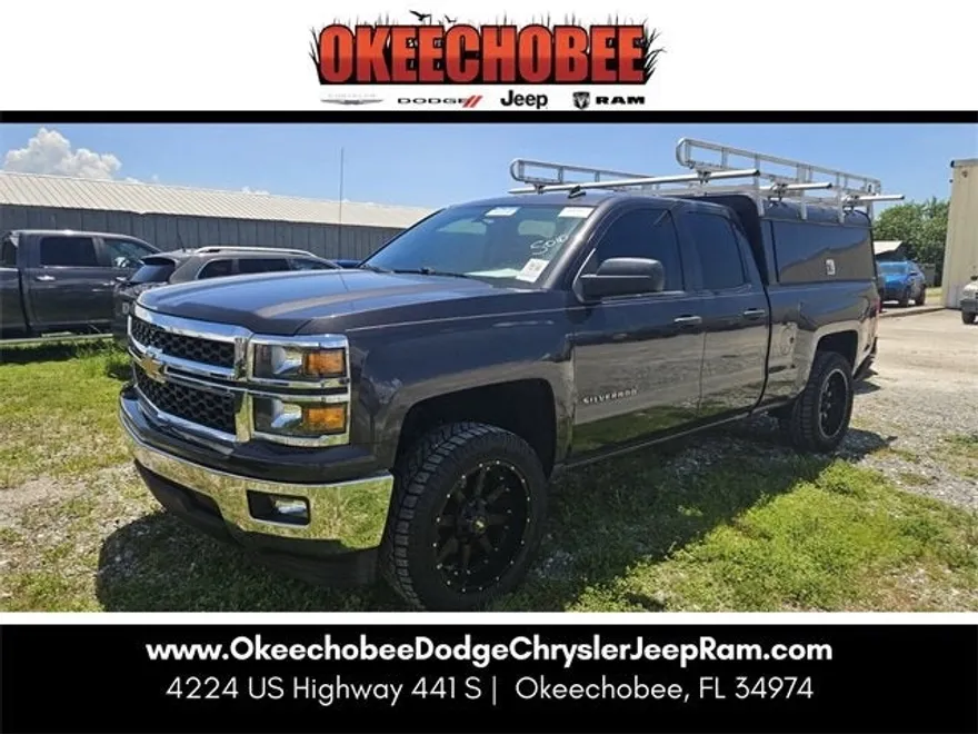 2014 Chevrolet Silverado 1500 LT photo 1