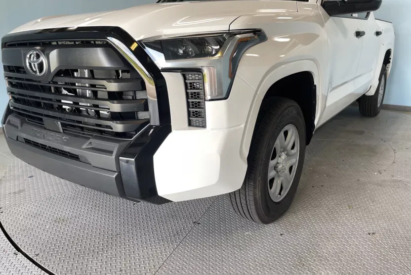 2025 Toyota Tundra SR photo 1