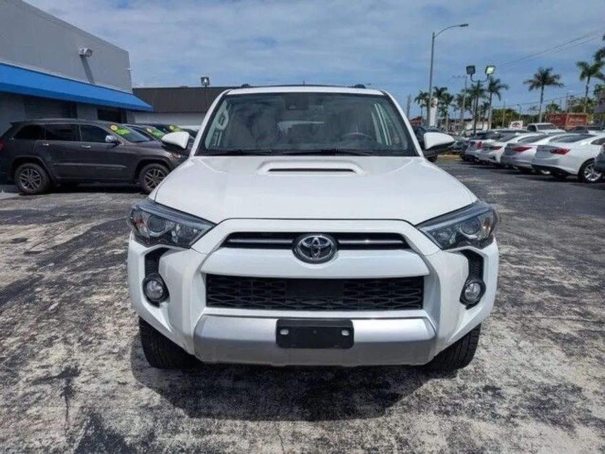 2020 Toyota 4Runner TRD Premium photo 1