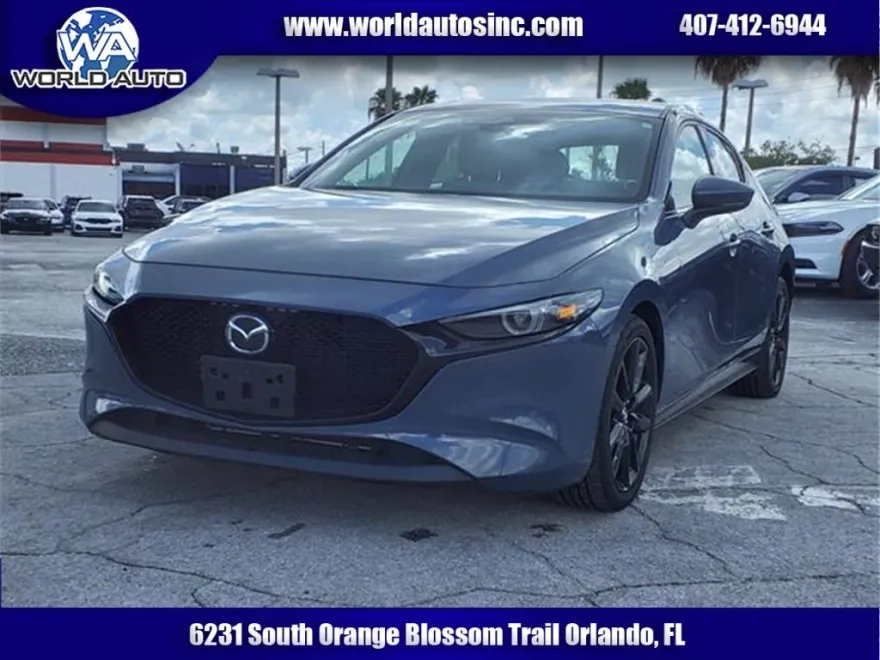 2022 Mazda Mazda3 Premium photo 1