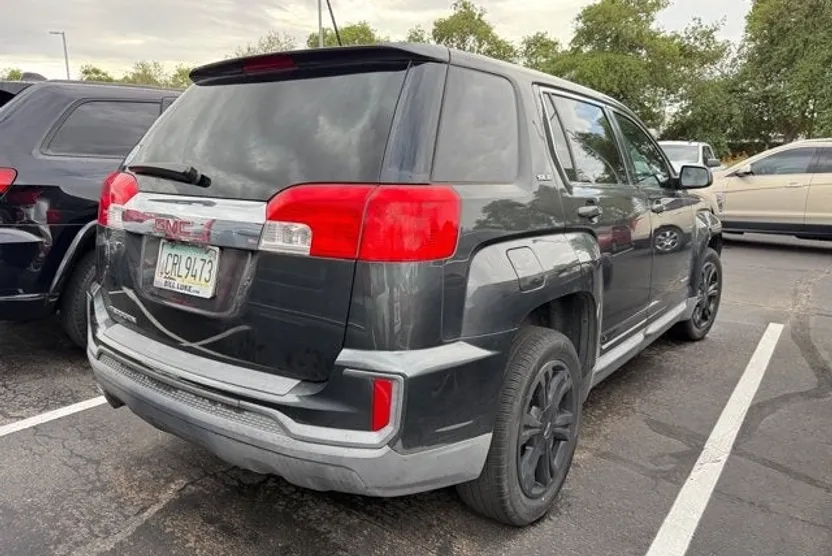 2017 Gmc Terrain SLE photo 1