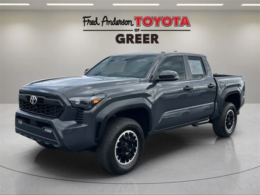 2024 Toyota Tacoma TRD Off-Road photo 1
