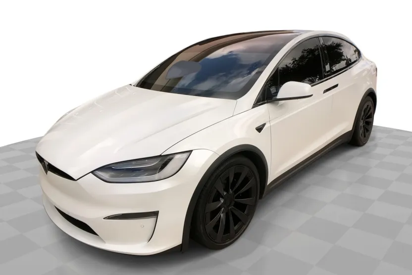 2022 Tesla Model X Plaid photo 1