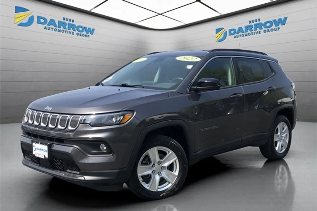 2022 Jeep Compass Latitude photo 1