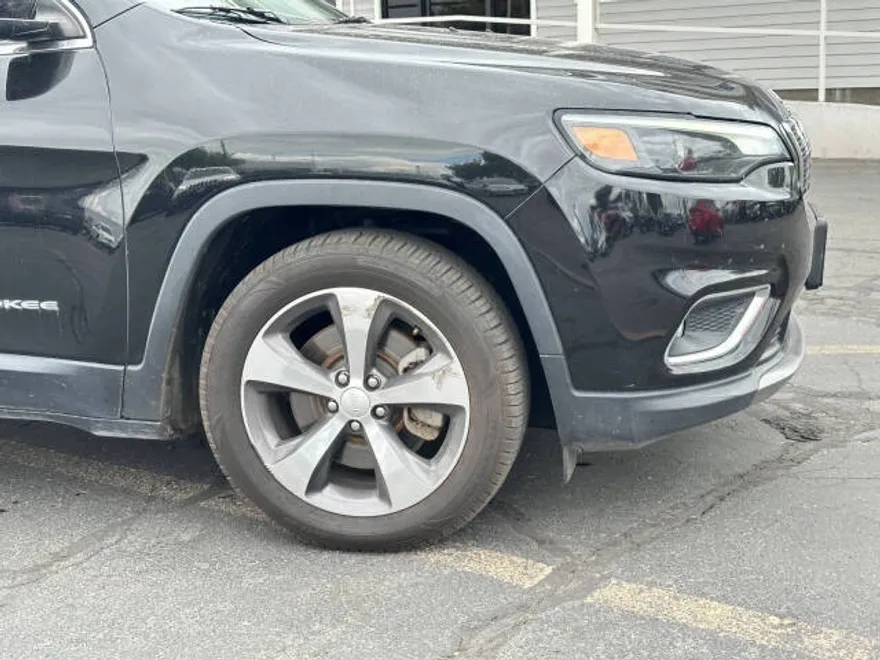 2020 Jeep Cherokee Limited photo 1