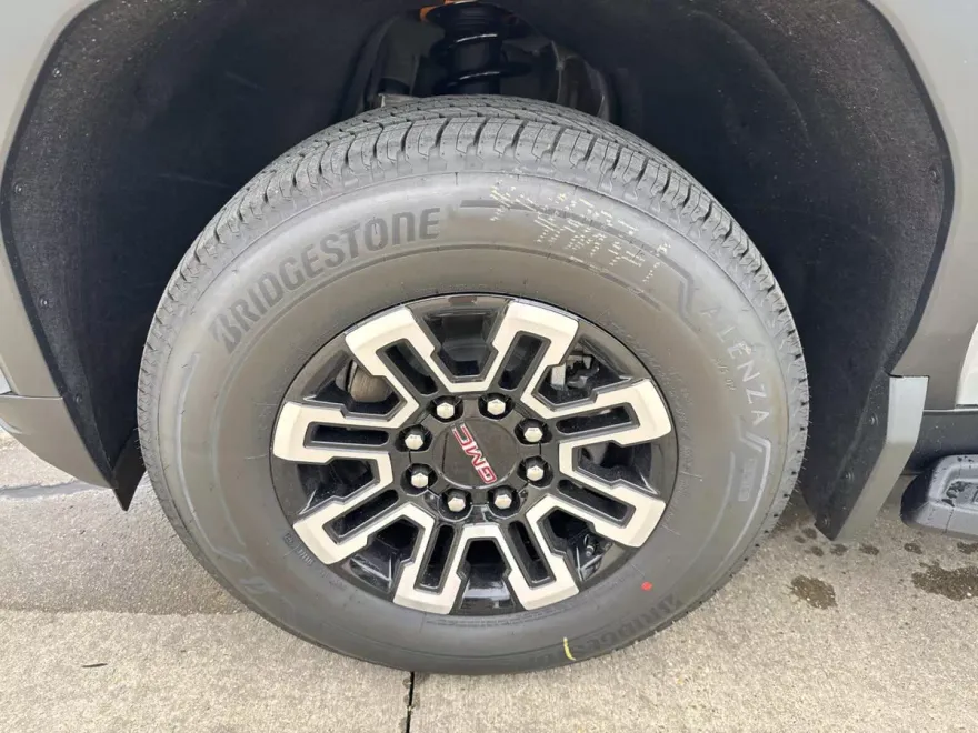 2026 Gmc Sierra Elevation photo 1
