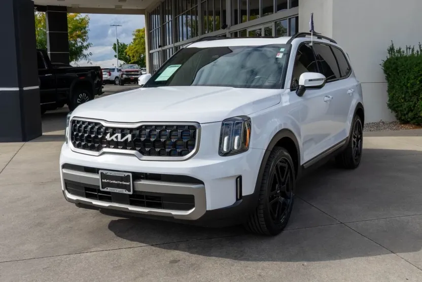 2023 Kia Telluride EX X-Line photo 1