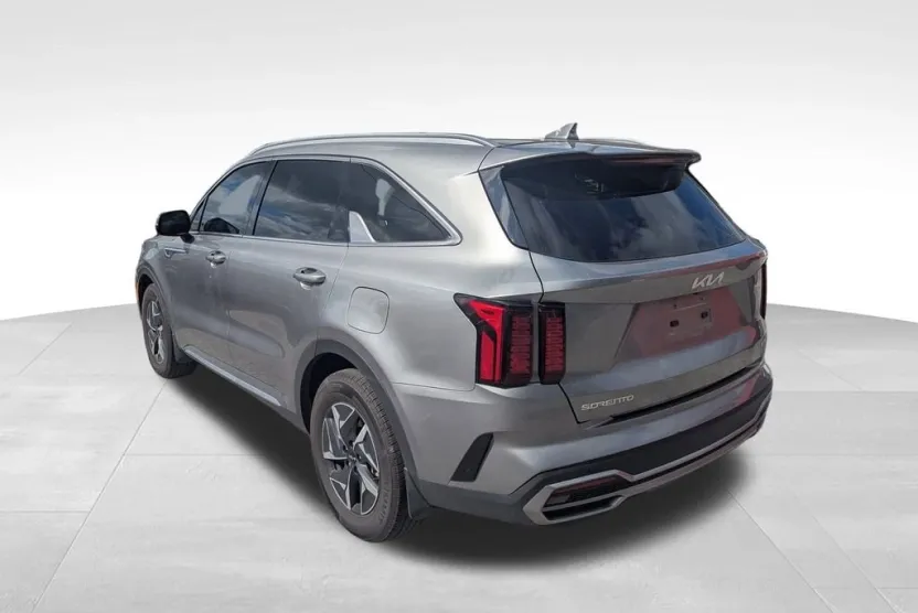 2023 Kia Sorento Hybrid EX photo 1
