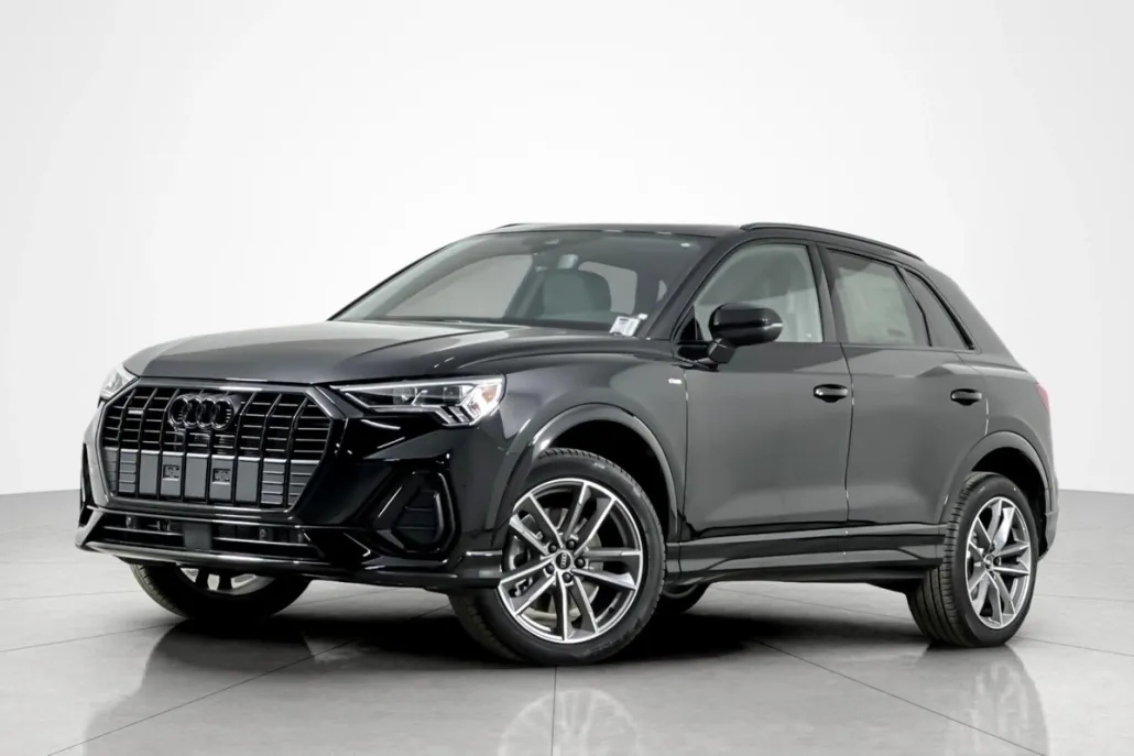 2025 Audi Q3 S line Premium 45 TFSI photo 1