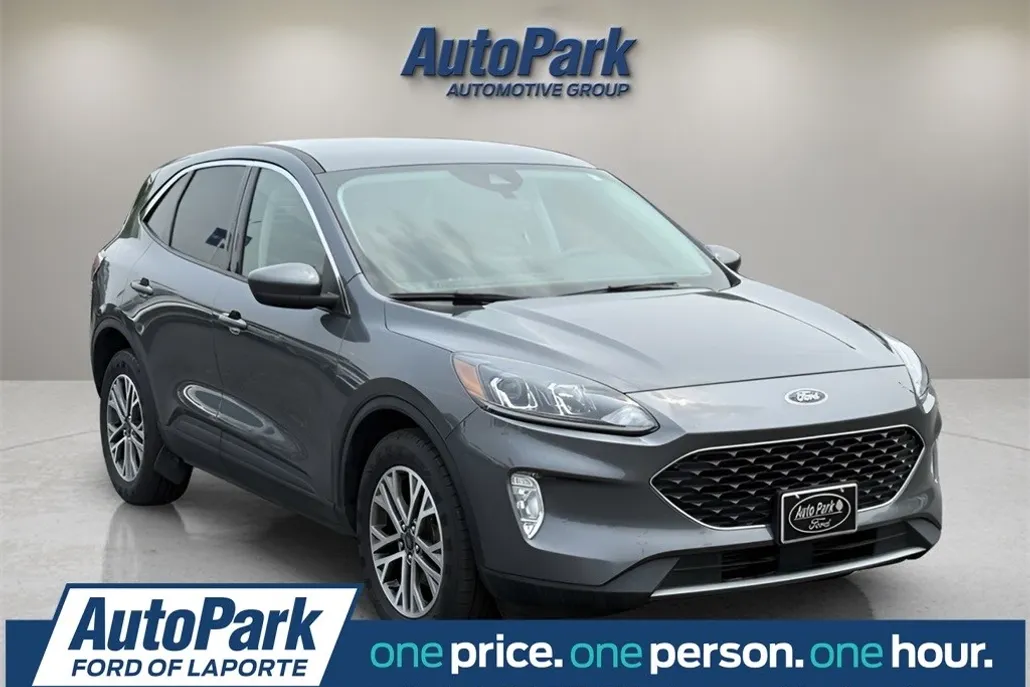 2022 Ford Escape SEL photo 1