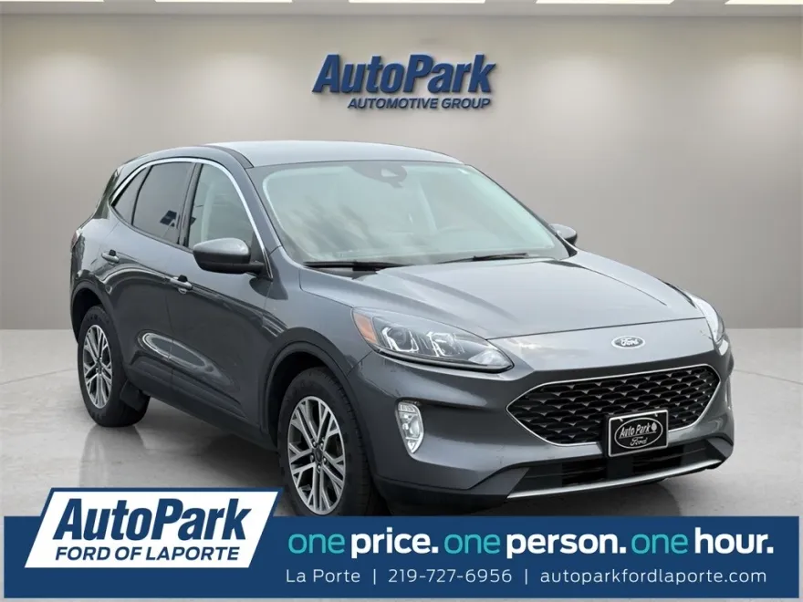 2022 Ford Escape SEL photo 1