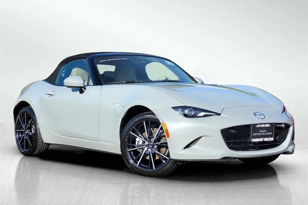 2024 Mazda MX-5 Miata Miata Grand Touring photo 1