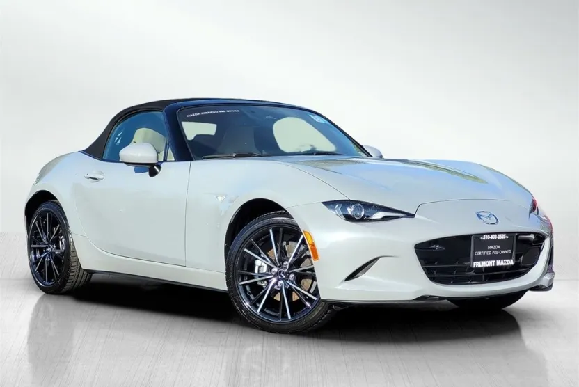 2024 Mazda MX-5 Miata Miata Grand Touring photo 1