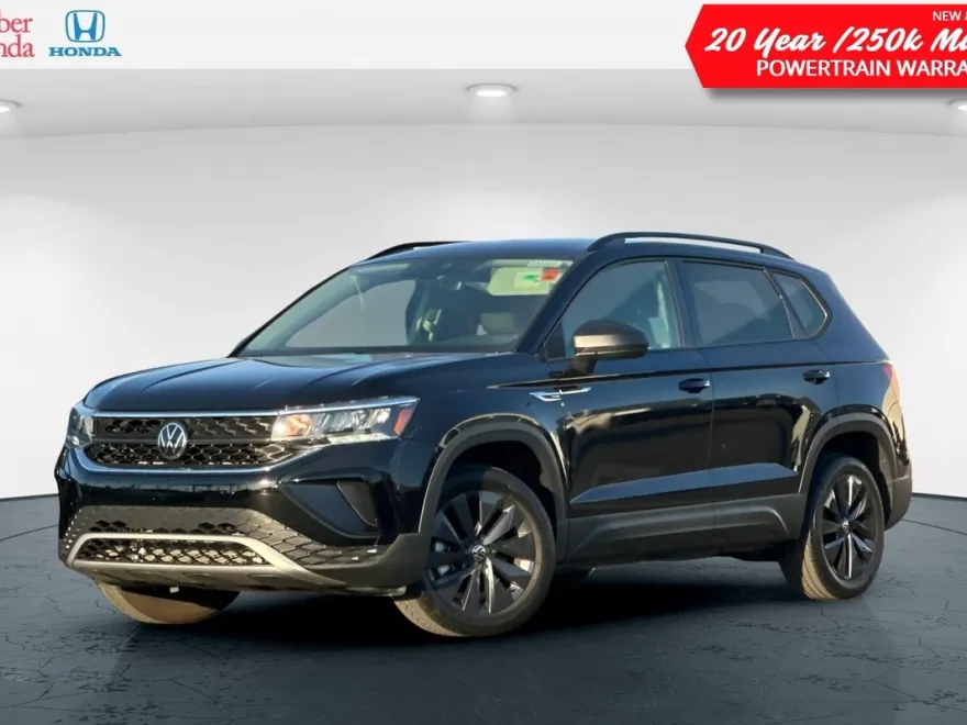 2024 Volkswagen Taos S photo 1