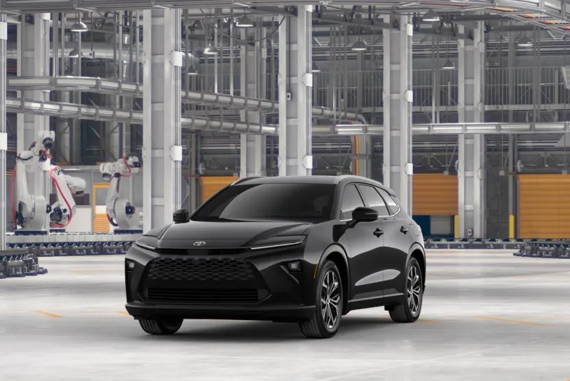 2025 Toyota Crown Signia XLE photo 1