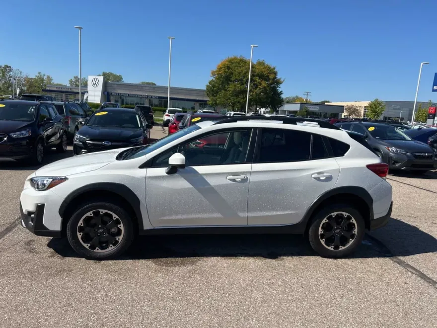 2023 Subaru Crosstrek Premium photo 1