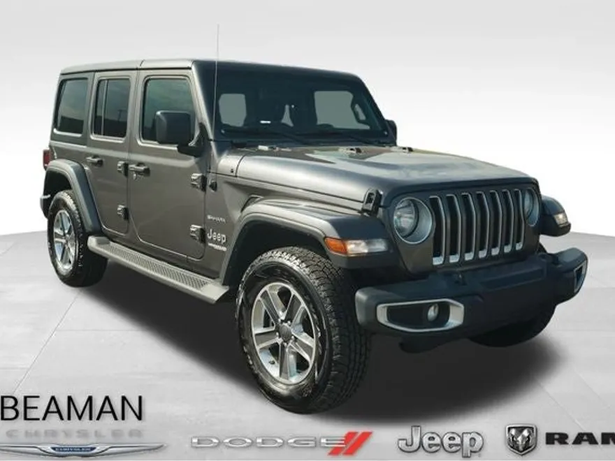 2021 Jeep Wrangler Unlimited Sahara photo 1